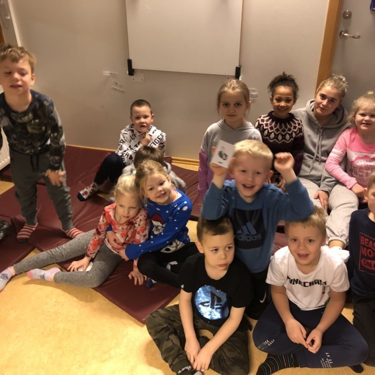 thumbnail_569e6cb9-8c1f-4d21-80d2-ddef1485e961