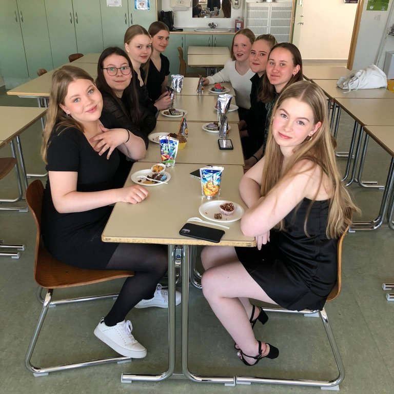 180859764_222548725871108_7856235533694726826_n