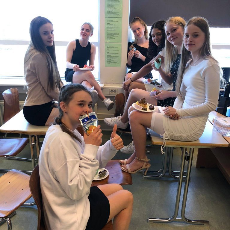 181194832_556197178685053_8585307573366325047_n