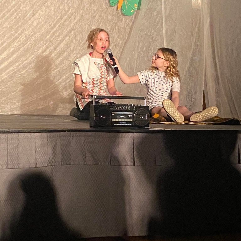 333691775_911994116804328_6079817362999310_n