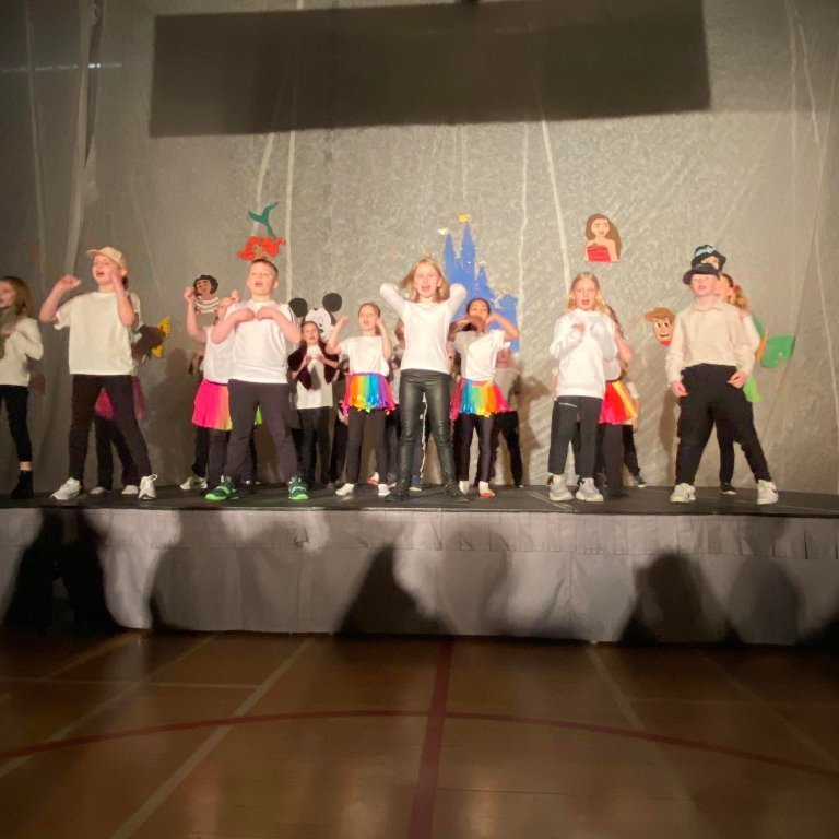 334491011_1163663014278495_8622325190909893432_n