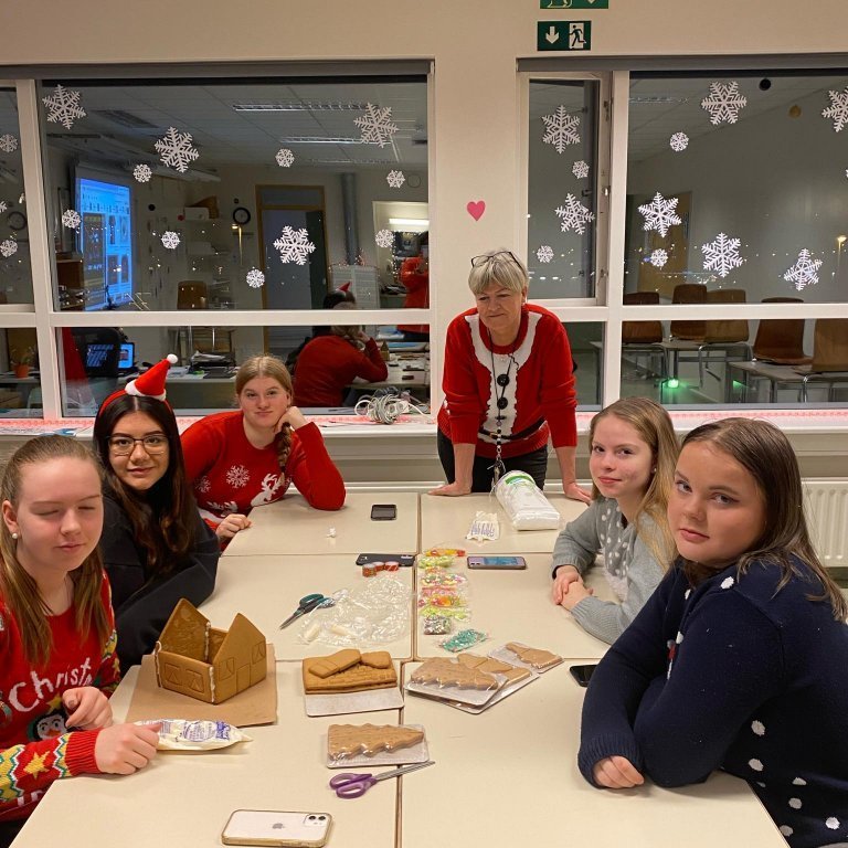 263816716_944247606221786_7131836096475397163_n