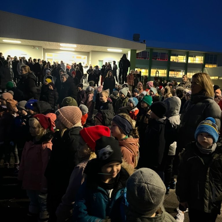 53a6ca02-a38d-4f85-8af2-9cb289b2d28c