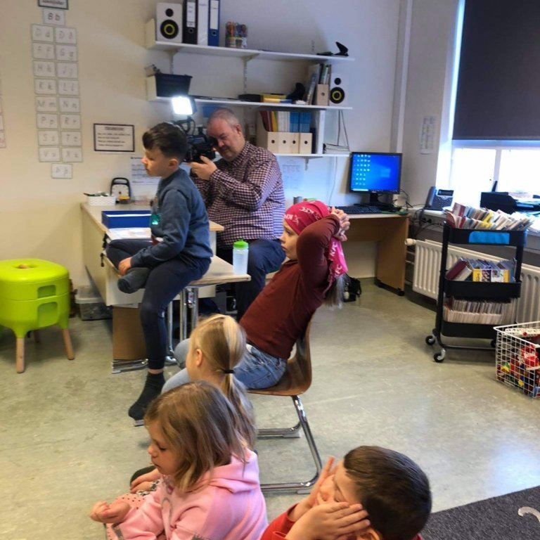 9b399526-8d86-4c26-b273-ac1289c507c2