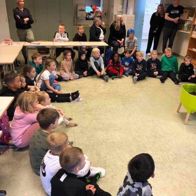 c65f8bc8-7181-4216-9935-5b02cecf1aaa