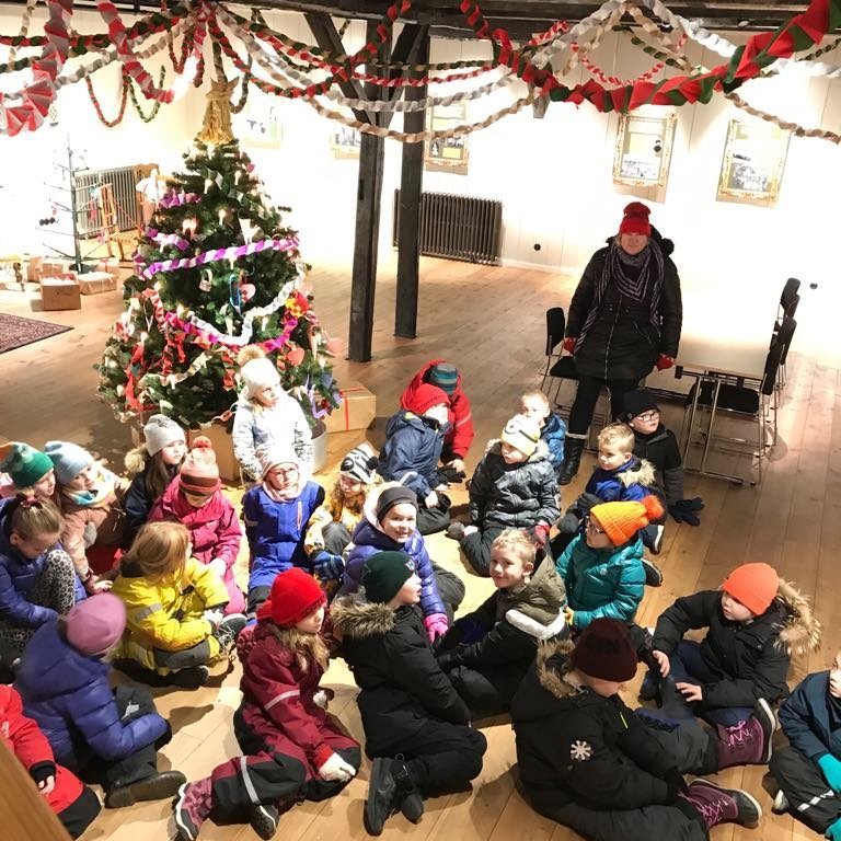 79377558_484425752201090_4300927774303977472_n