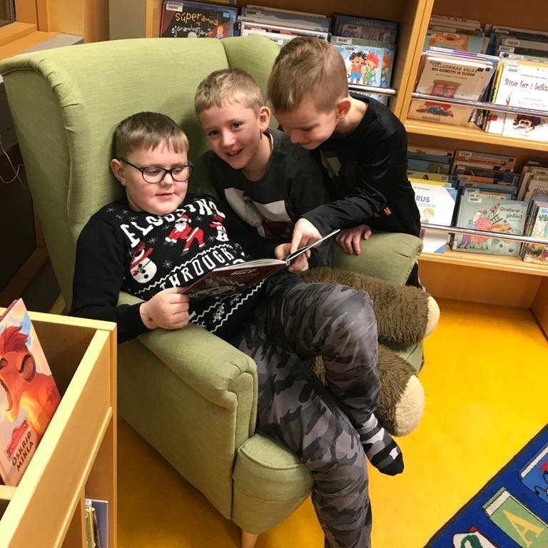 80003597_1521959331290205_6343587685973622784_n