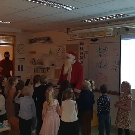 131903140_967191010474473_1644442048465753004_n