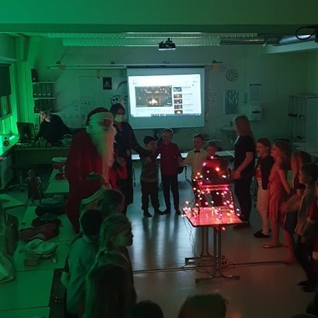 131904886_714795416139245_8945998603874600615_n