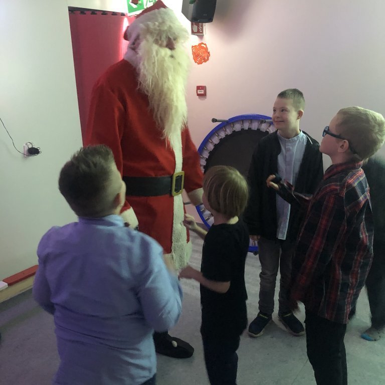 d17cf0ef-517b-440c-9e70-e2bdf739ec2b