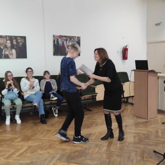 313867784_1181228302808312_535299320407292349_n