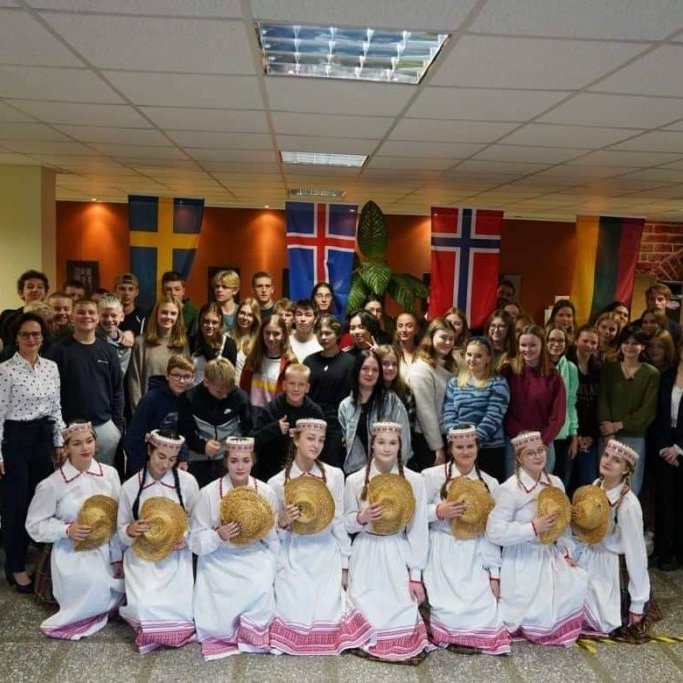 313870747_871365947573839_1445429392455690395_n-1