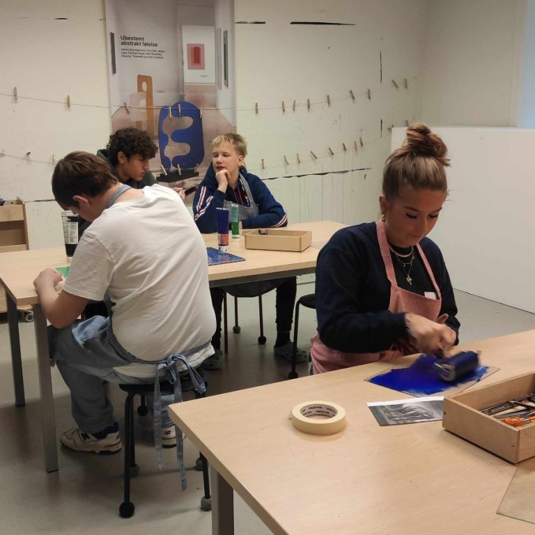 387332572_876906380773280_5929676273310496003_n