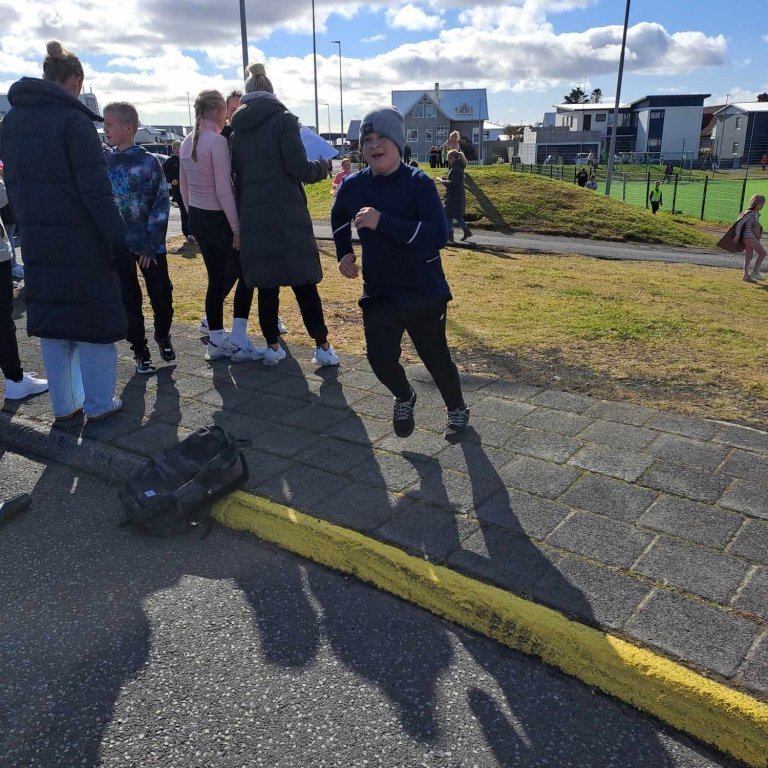 458305072_2104756006607042_1922526706847114857_n