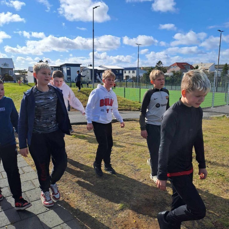 458330055_1025258759086205_1800994216561129974_n