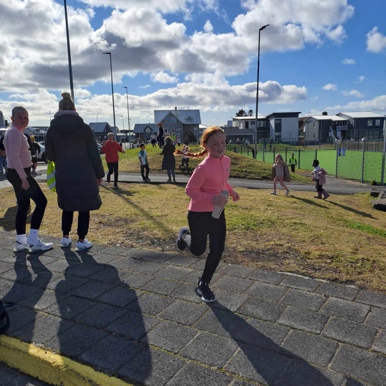 458379958_772385668238709_4286177139890408187_n