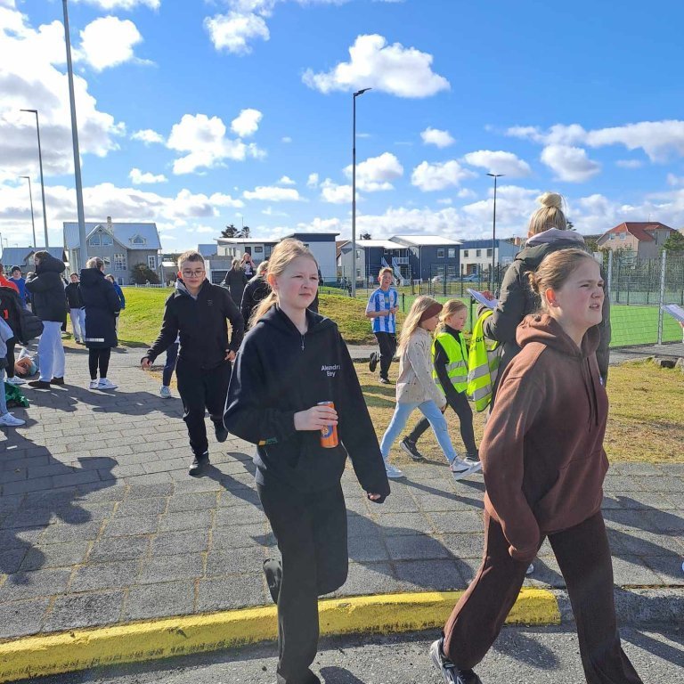 458389753_804620381585692_3634396162873854158_n