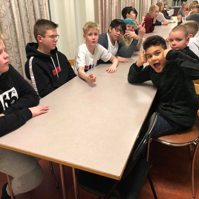 47575253_361061657976569_1138725735750434816_n