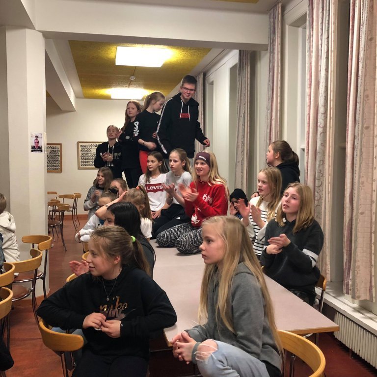 47576707_827254357666290_478712892988850176_n