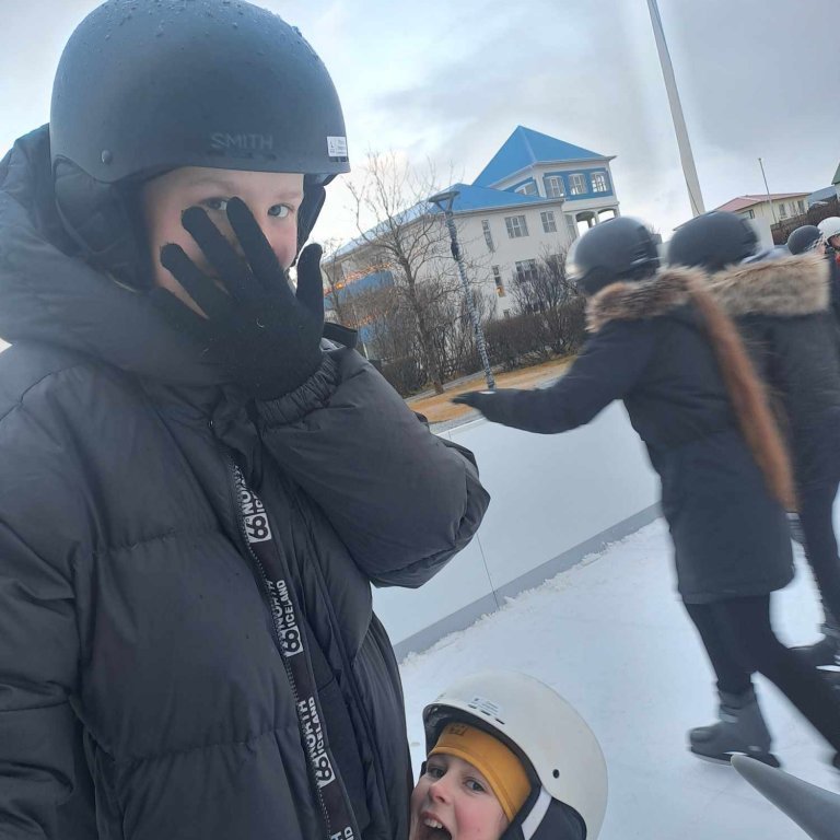 385514945_1052046882708618_2931133570656071336_n