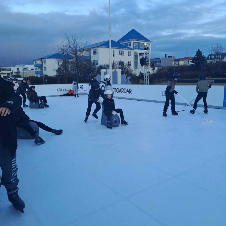 386447088_1018760869419075_7896657987384372704_n