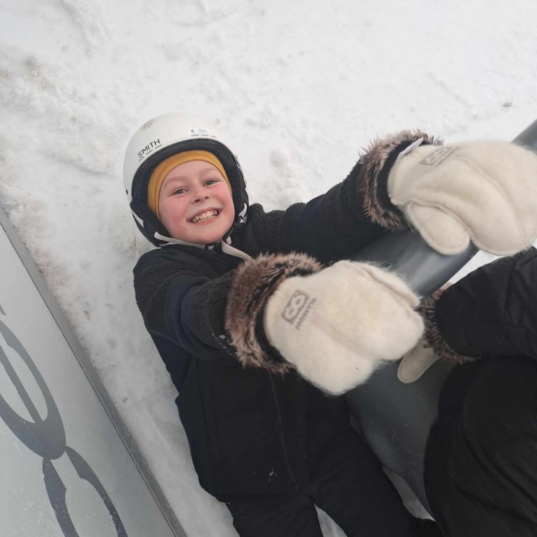 393188176_2035210700172226_273963946049831279_n