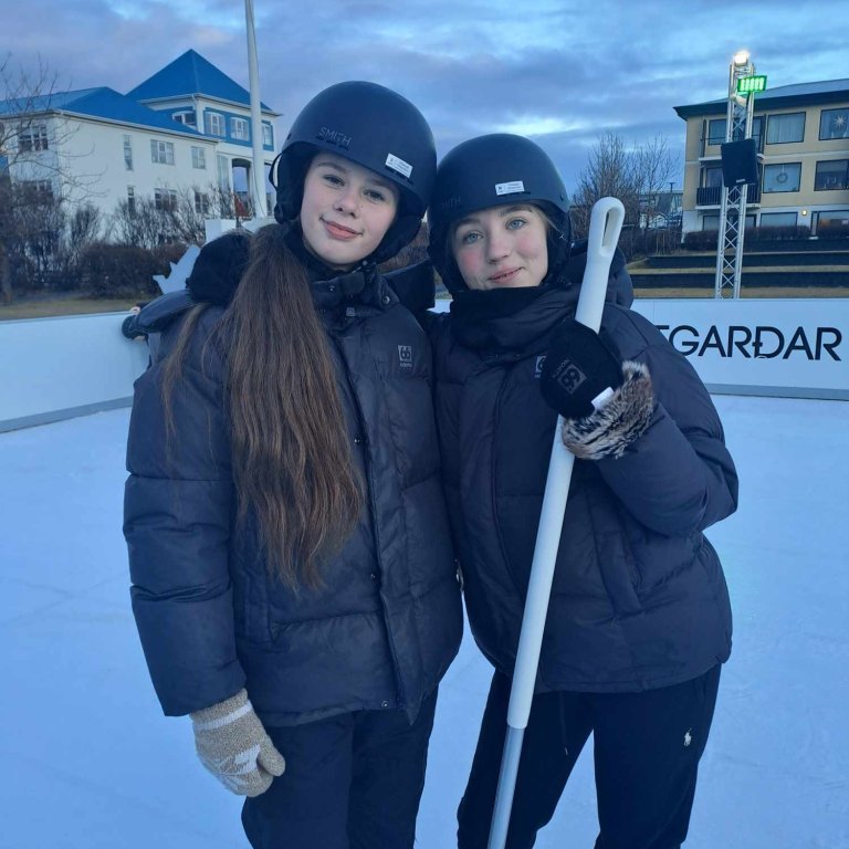 406410428_240534705724218_7181248967405362543_n