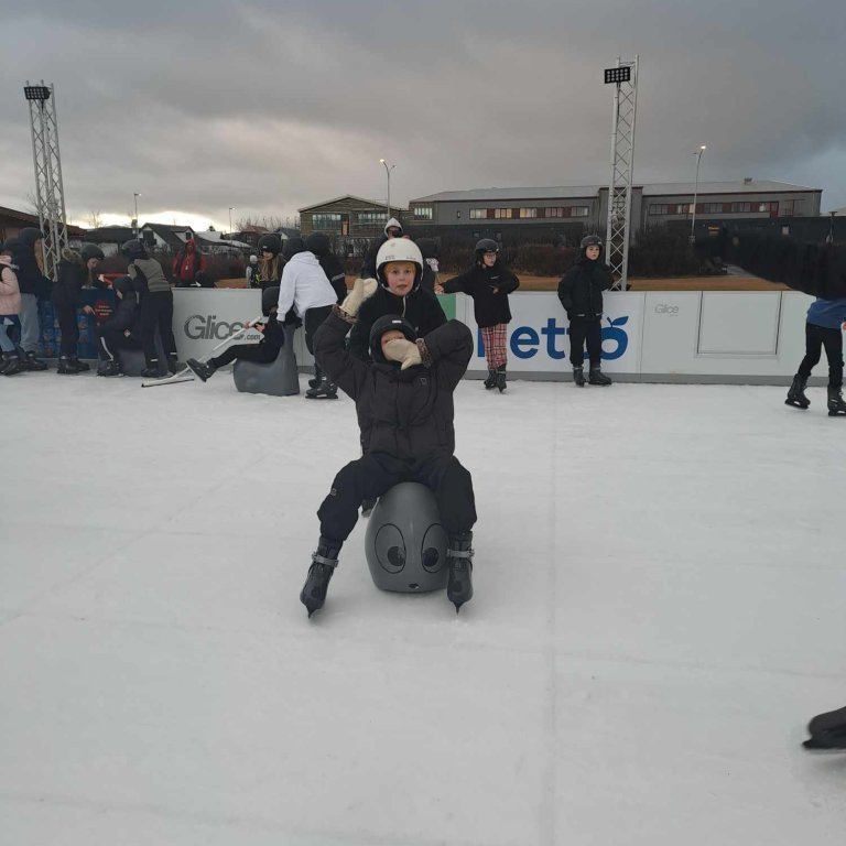 406461161_1090665045621398_3714298402187446354_n