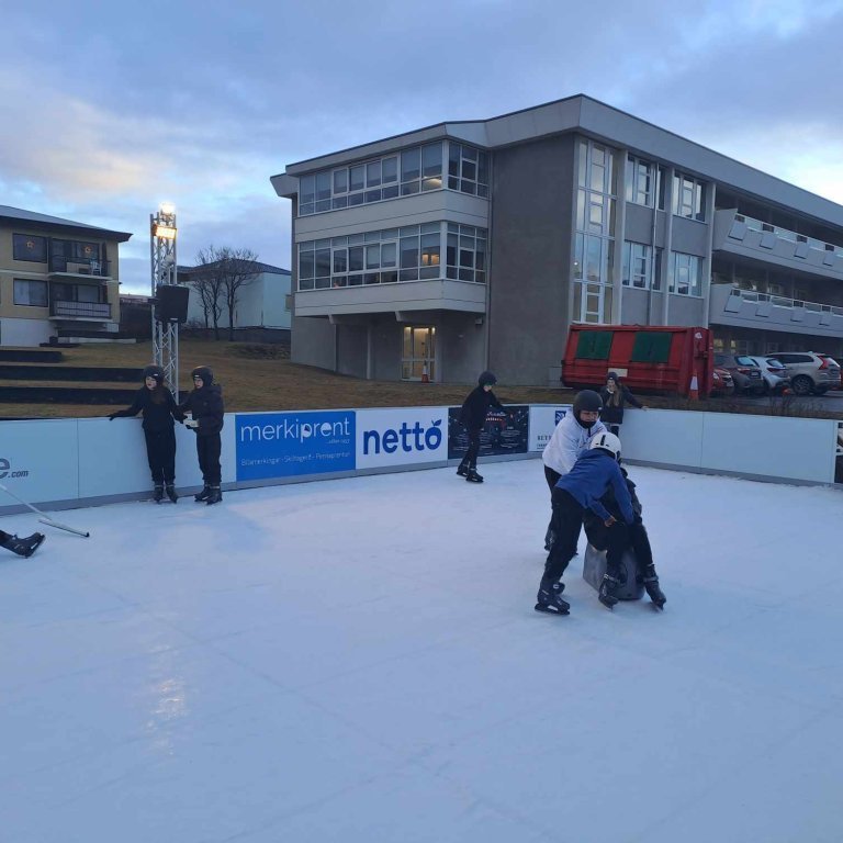 406946239_732152105098816_7738624452203503839_n