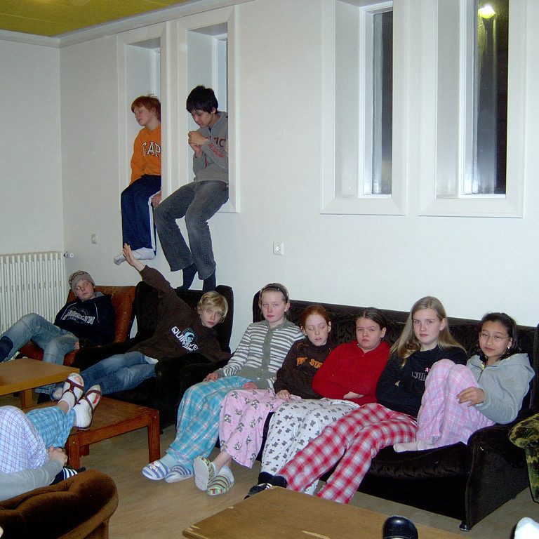 7bekkur-skolabudir-ad-reykjum-vor-2007-035