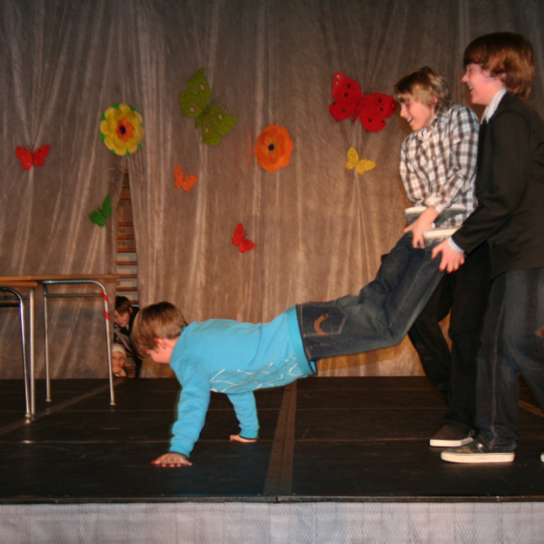 arshatid-njardvikurskola-080