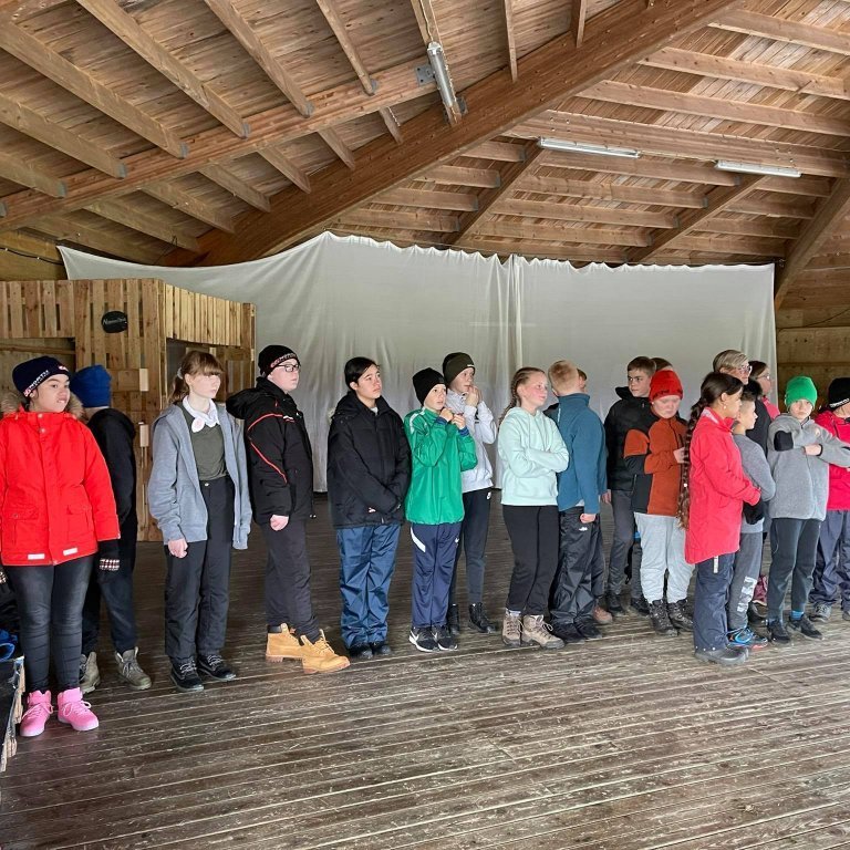 243120660_907957799823345_5591729417961851356_n