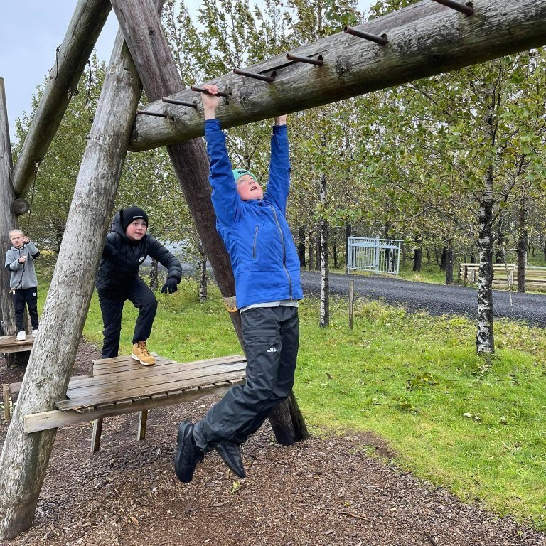 243129291_3103072349916347_396522682680406006_n