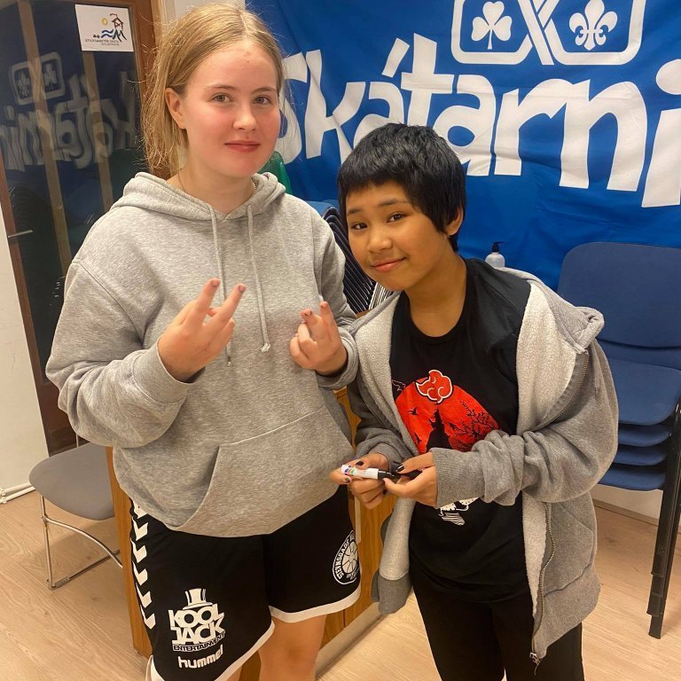 243155082_384188059841836_4264655651636650654_n