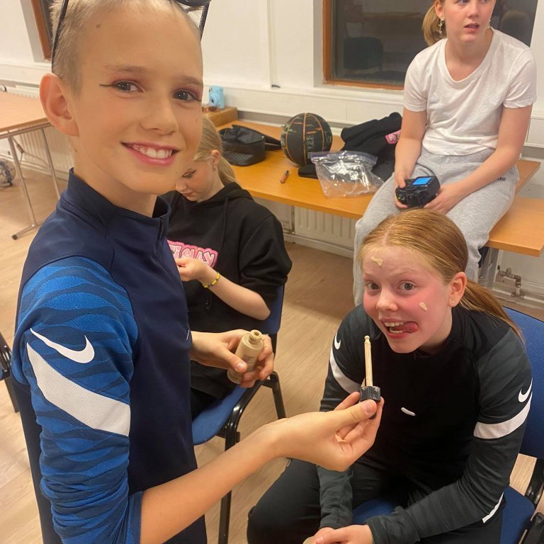 243156711_203777041839839_3832149096192985216_n