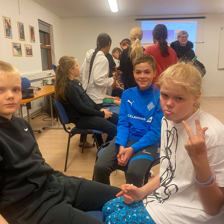 243265500_343237860922434_2211380742545977953_n