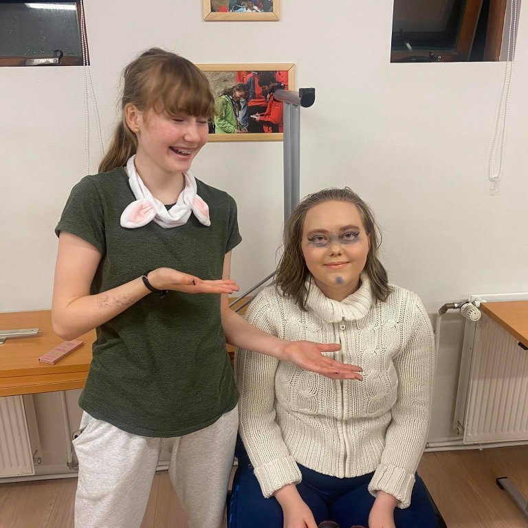 243637912_401187248199113_9098813385678262033_n