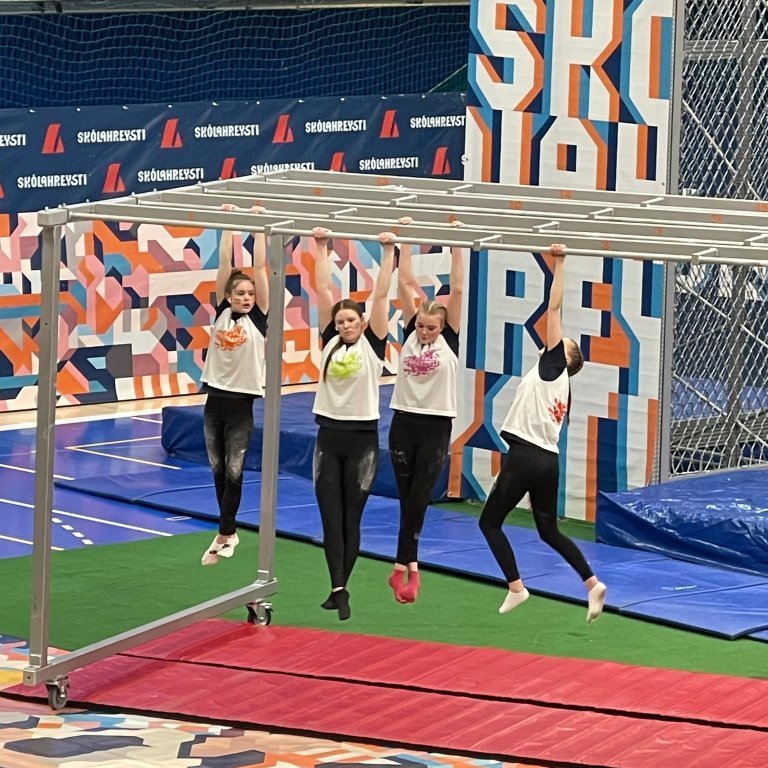 279367892_697294391691741_5522337462519876021_n