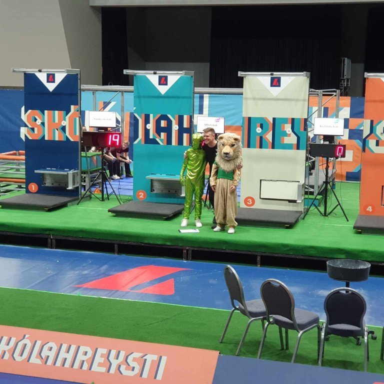 436627643_874765471085098_4766627773016793544_n