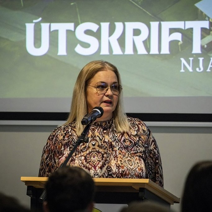 8m2a1071-denoiseai-severe-noise-copy