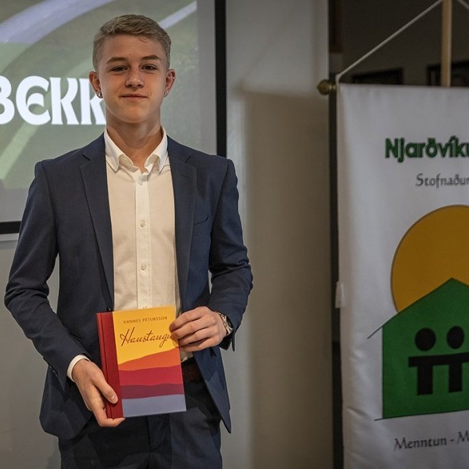 hl7a9566-denoiseai-severe-noise-copy