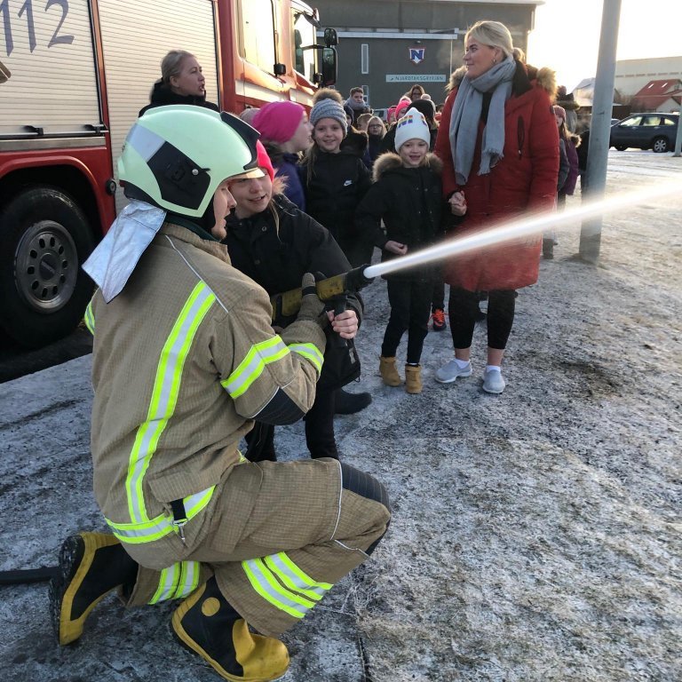 78093963_449281169113326_4512074439659094016_n