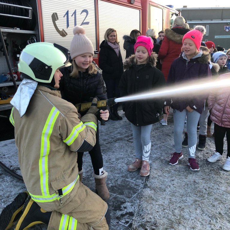 78645449_425531971448666_2672711238667993088_n