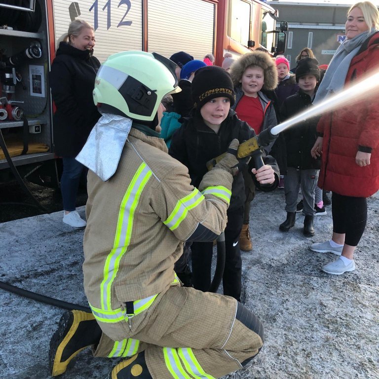 78668465_2184501561856205_5124323539532382208_n