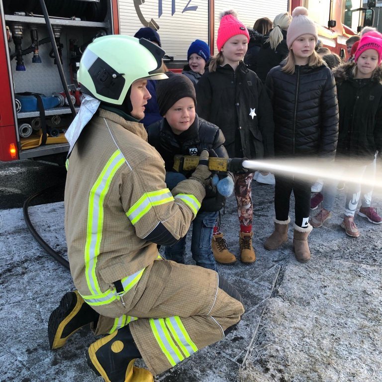 78698680_1291154804421215_5793806497418838016_n