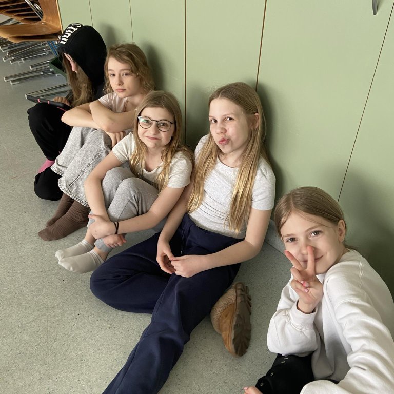 437360553_1880888805702794_4359267528685783334_n