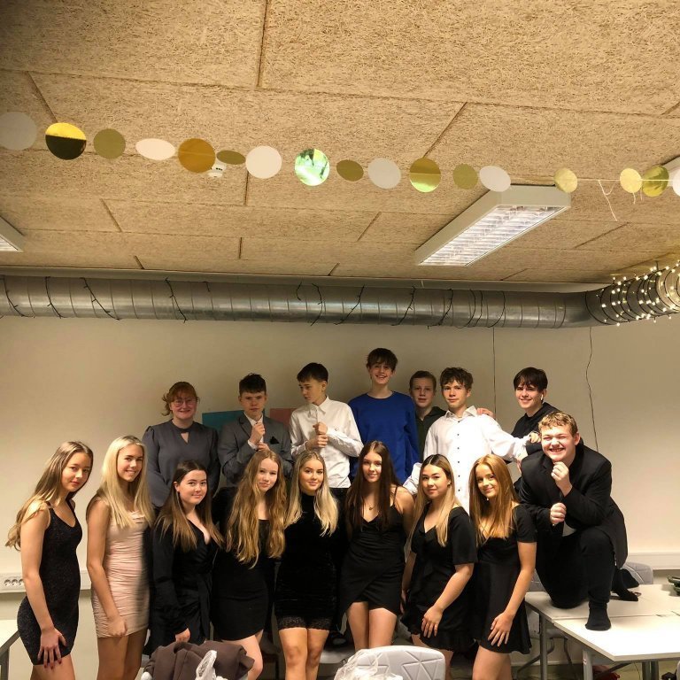 154098170_890262815062444_8012063243290391042_n