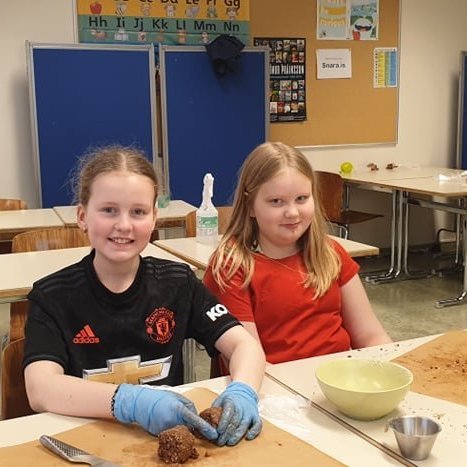 154165565_443931380386088_6620294484275135692_n