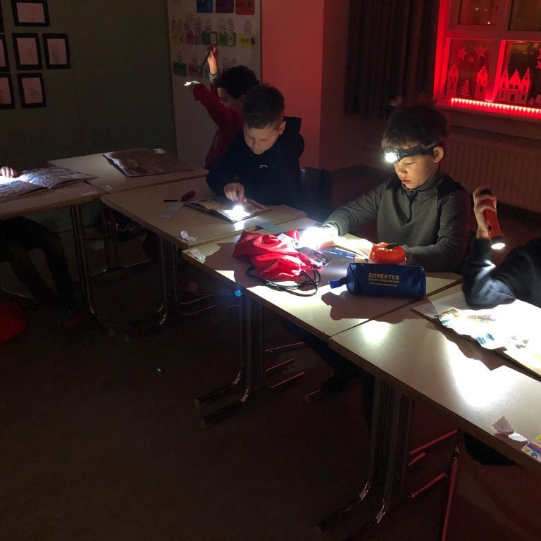 78741852_562639474531030_6207268284446801920_n