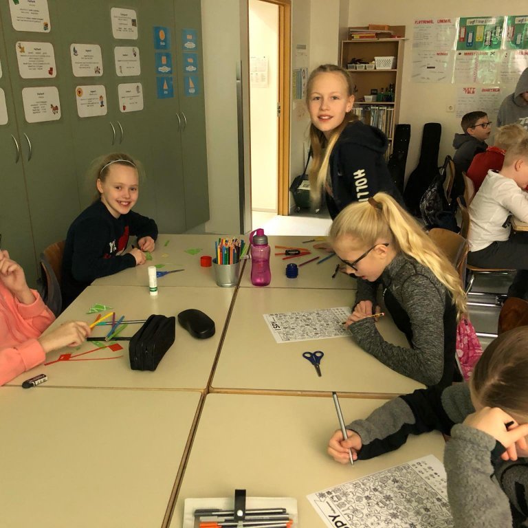 79520240_605737213590591_7979183581014523904_n